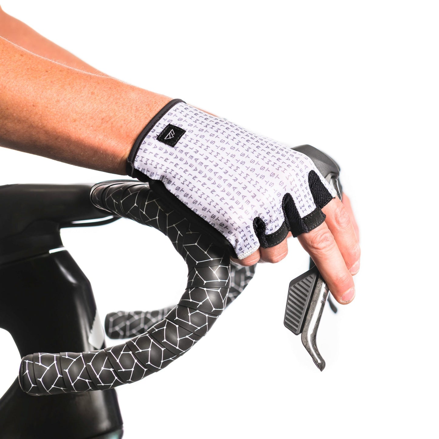 Almsthre Padded Short Finger Glove Sterling Silver L