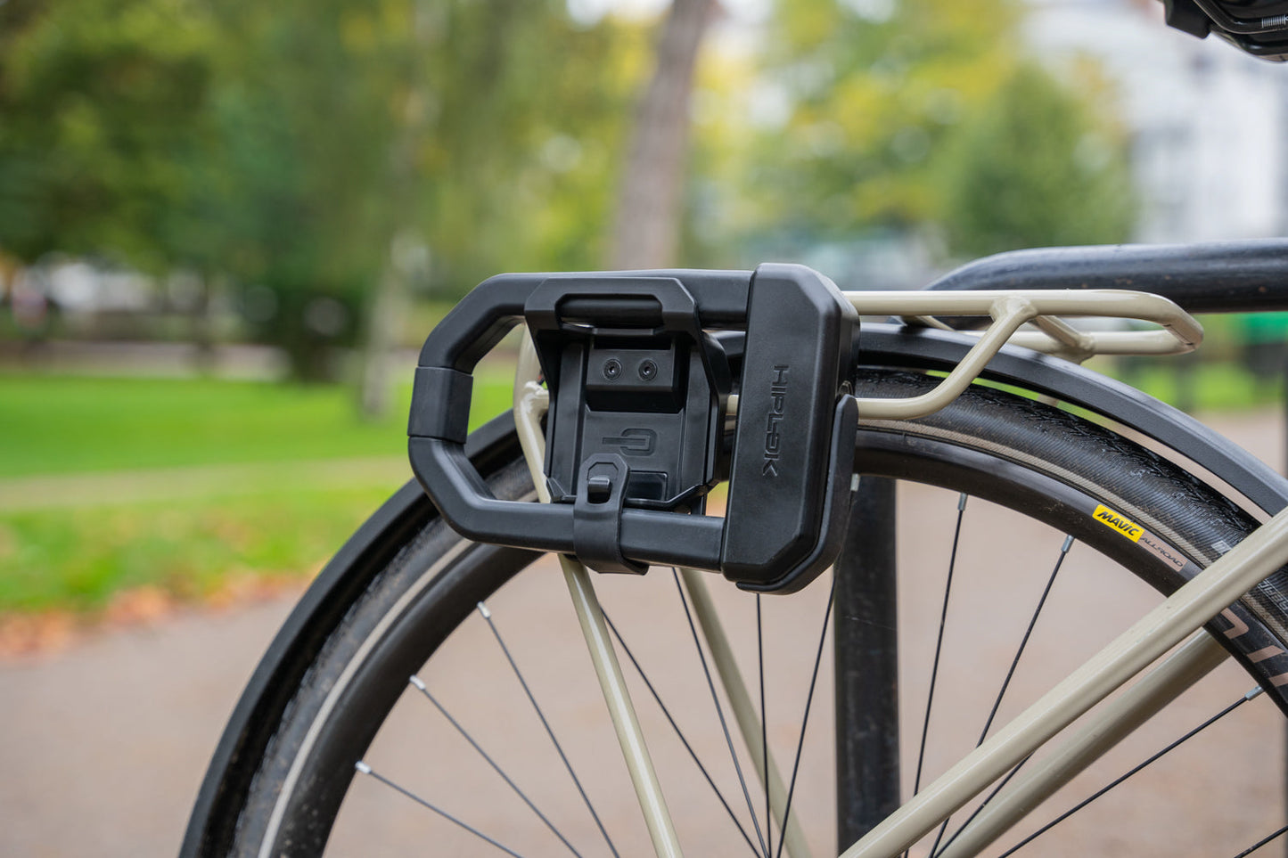 Hiplok BR1000 Series Bicycle Bracket Black