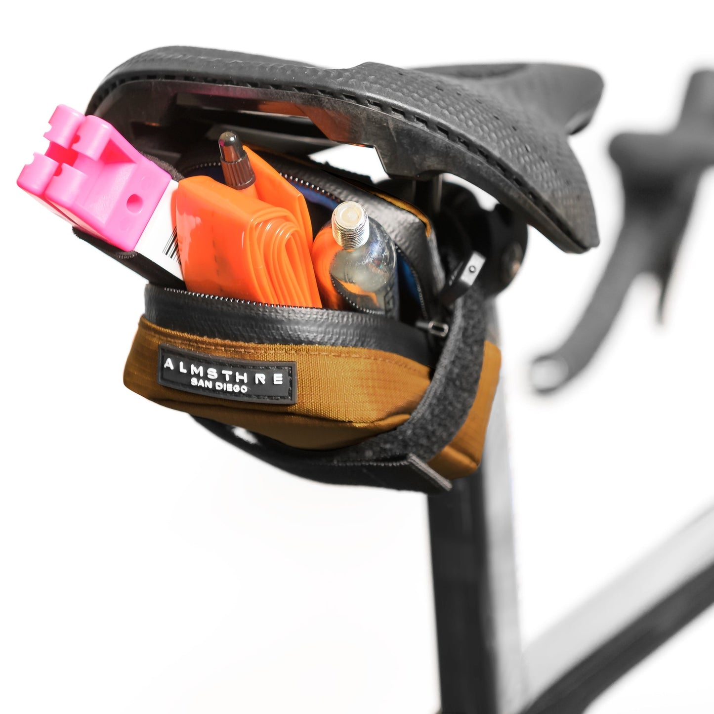 Almsthre Compact Saddle Bag California Gold